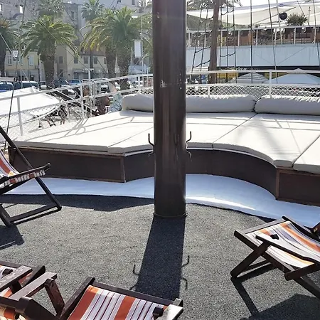 Rhythm Floating - 3*