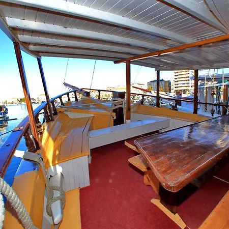 Rhythm Floating - Hotel na wodzie Zadar